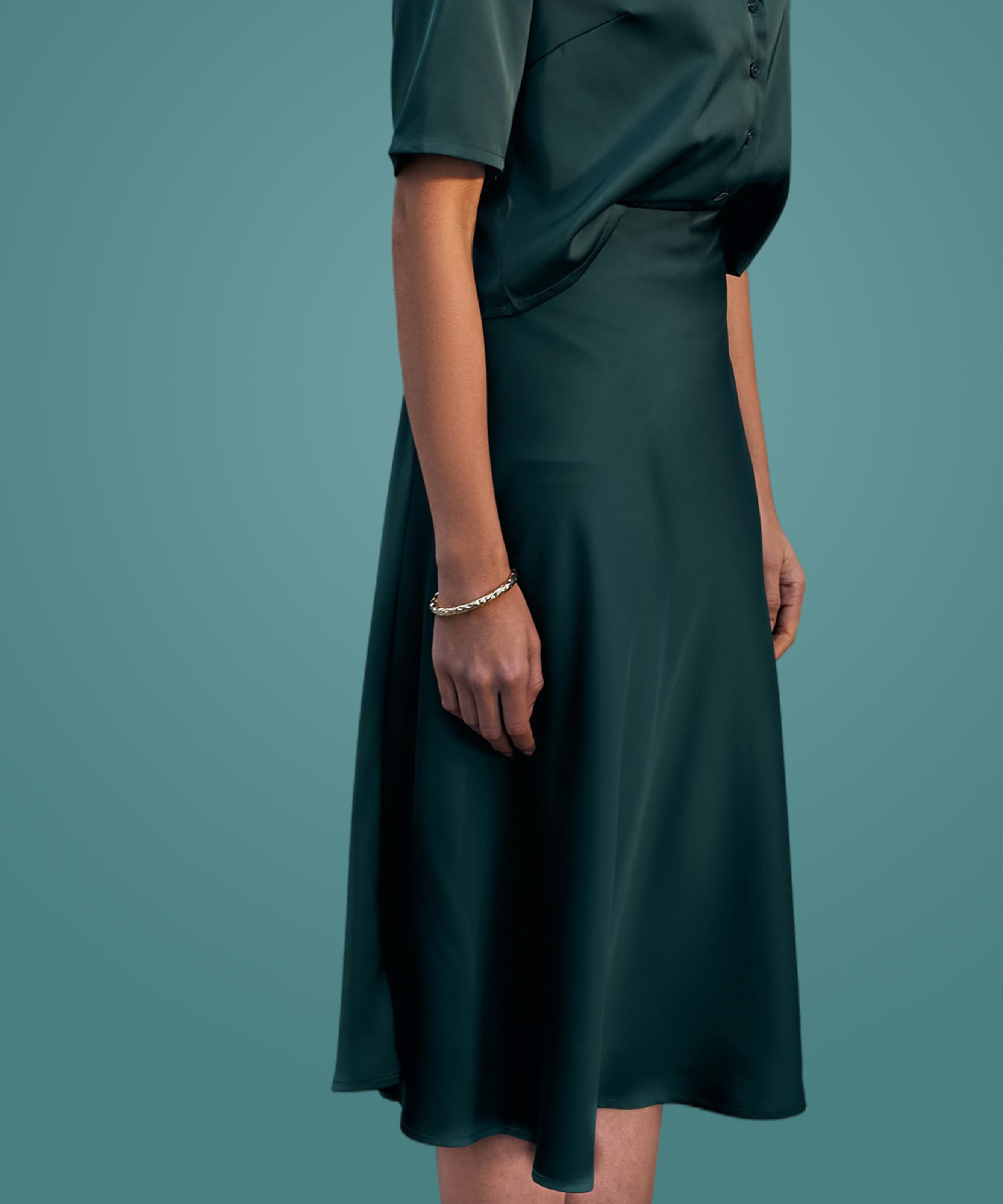 Women Classic Fit & Flare skirt