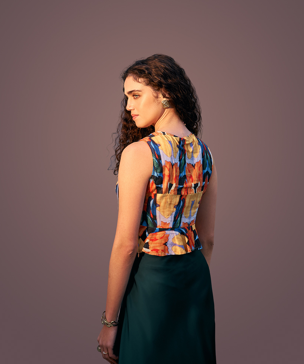 Multicolour Abstract Printed with Tie Up Neck