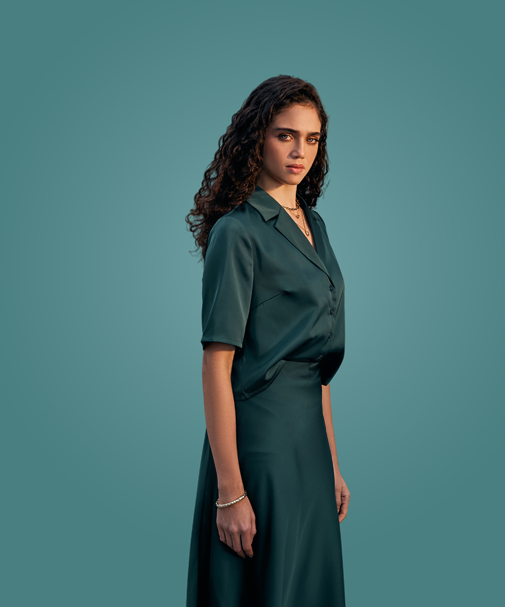 VvTi of Women Classic Solid Green Shirt